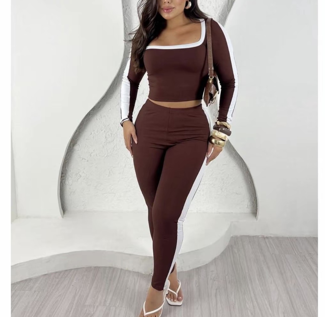 Conjunto Feminino Manga Longa + Calça Legging – Moda Casual, Confortável e Estiloso
